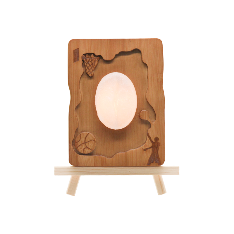 Lampe d'art en bois en relief de style sportif de couleur noyer, vent fort chassant l'ombre/lumière d'arc de feu bleu